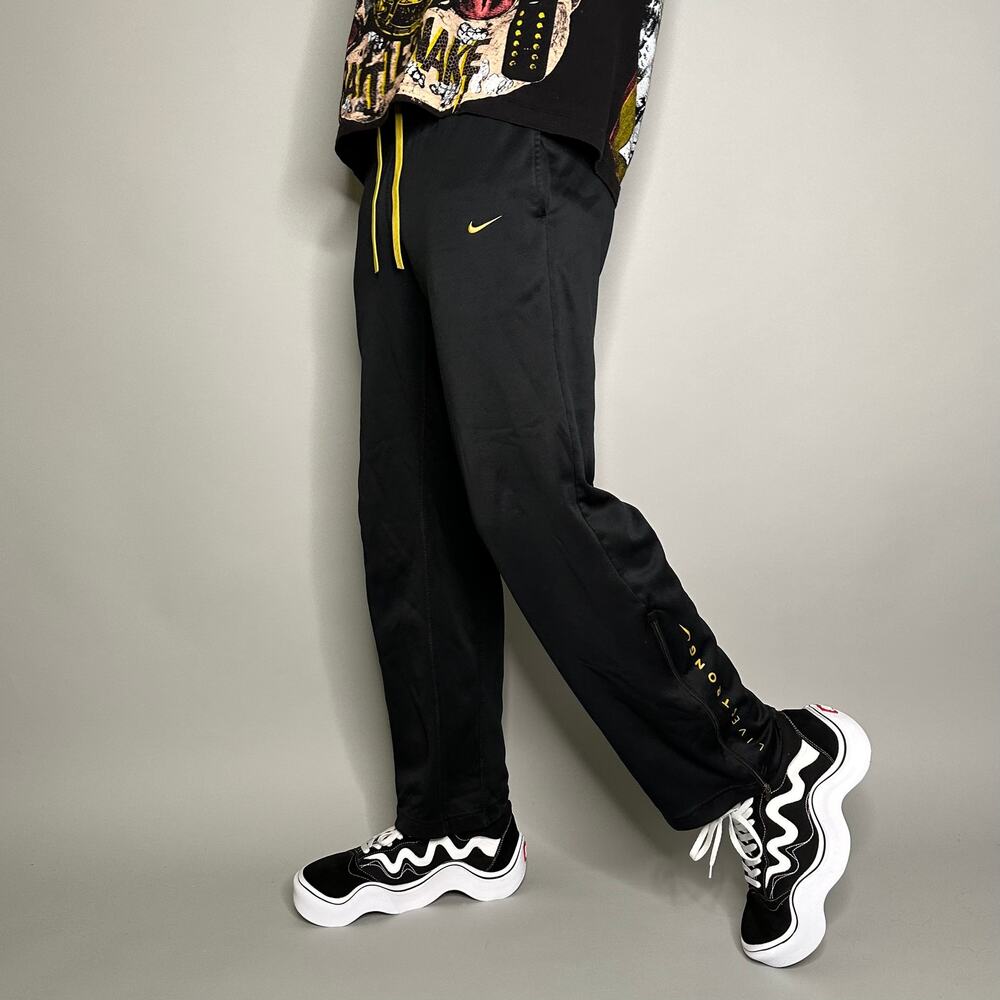 Vintage Y2K Nike Sweatpants Mens M Jet Black Polyester Yellow Swoosh Therma Fit